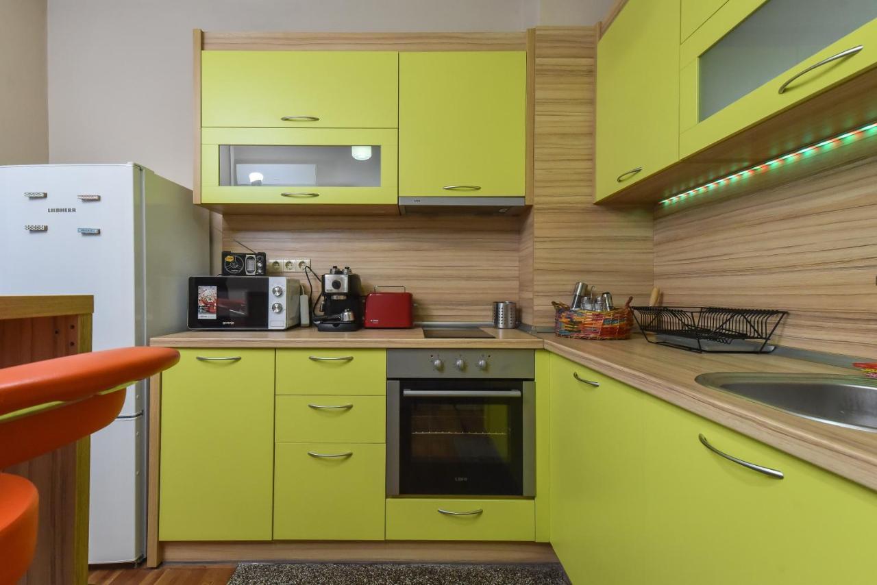 Vintage Spot - Colorful One-Bedroom Apartment By Flat Mаnager Sofia Eksteriør bilde
